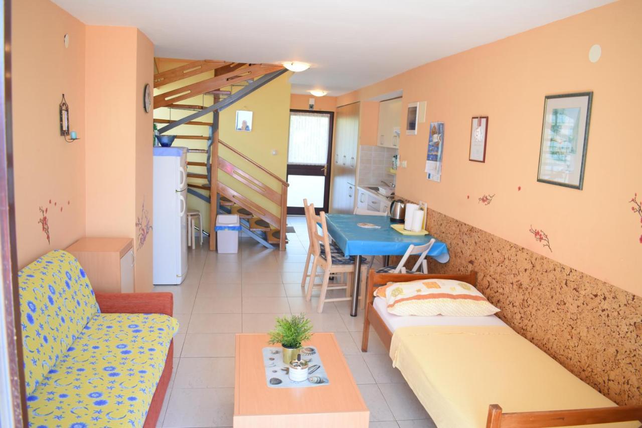 Apartments Pine Diver Pinezici  Bagian luar foto